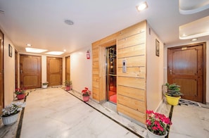 Interior - Hotel Mahakal Stay Ujjain (Ujjain)