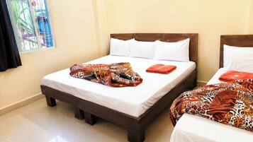 Bộ đồ giường kháng dị ứng, bàn, phòng cách âm