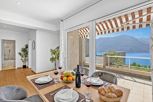Lugano Sun & View Apartment for 4