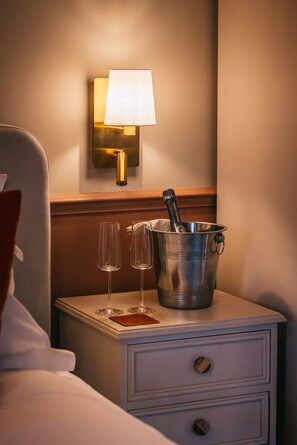 Chambre luxueuse double | Bureau, accès au Wi-Fi (inclus)
