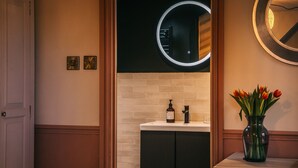 Ảnh chưa phân loại, 3 trong số 25 ảnh, nút
