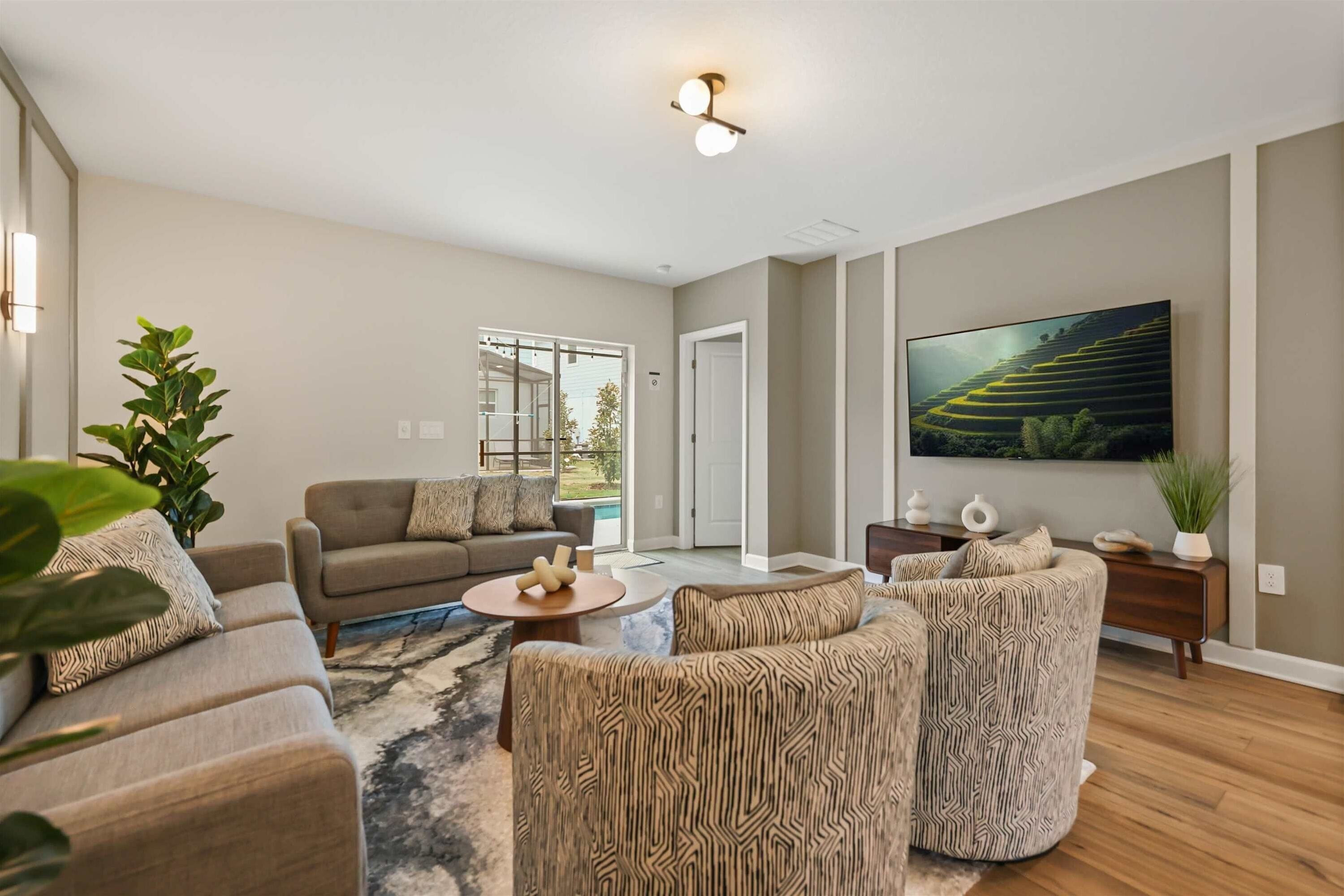 House | 5 bedrooms, high-speed internet