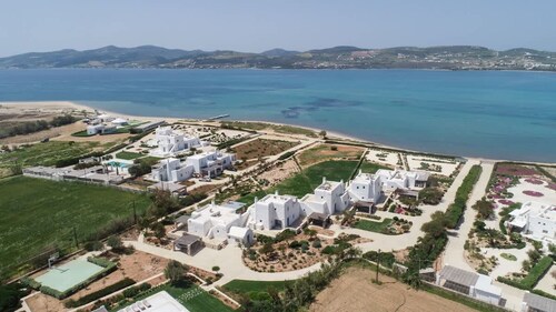 Sunray Pounta Paros Beachfront Villa Near Kitesurf