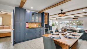 Nhà (3 Bedrooms) | Nội thất