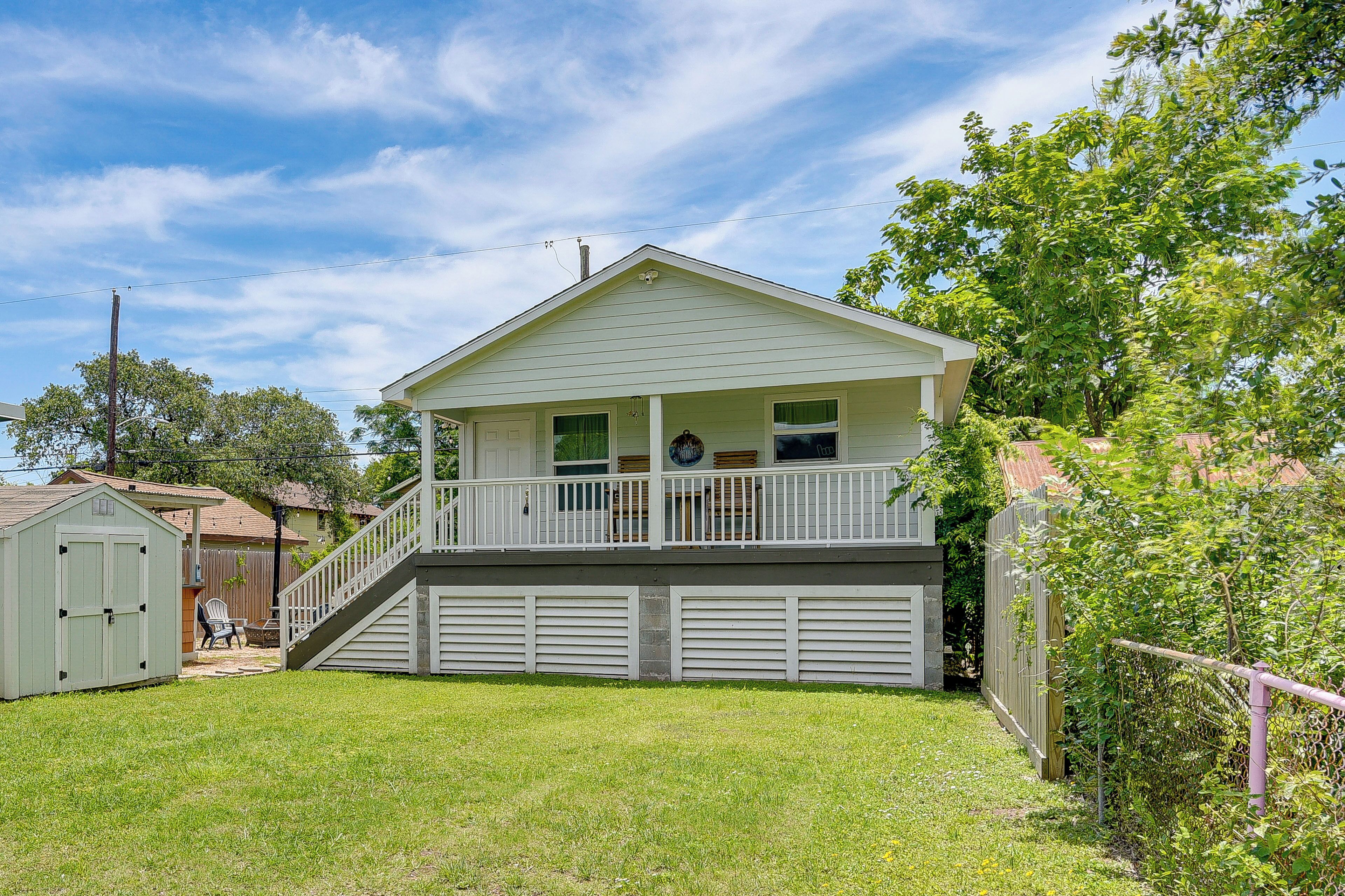 House (2 Bedrooms) | Front of property