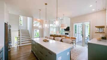 Rumah (4 Bedrooms) | Interior
