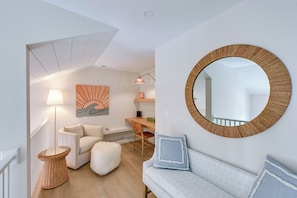 Talo (4 Bedrooms) | Sisätilat