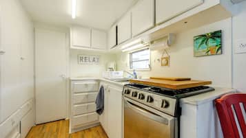 House (1 Bedroom) | Interior