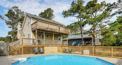 Pool Fun, Beach Days, Dune Hikes! Updated OBX Home