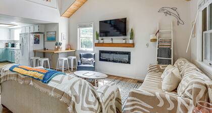 Pool Fun, Beach Days, Dune Hikes! Updated OBX Home
