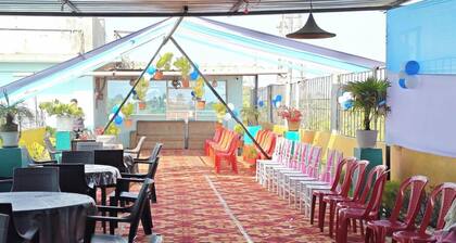 Hotel Raj