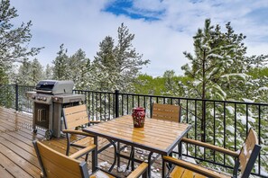 House (2 Bedrooms) | Front of property - On 5 Wooded Acres! Quiet Cabin in Hartsel (Guffey)