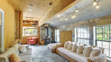 House (Multiple Bedrooms) | Interior