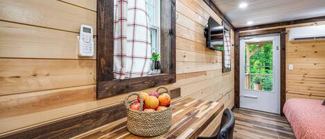 Maison (0 Bedroom) | Intérieur