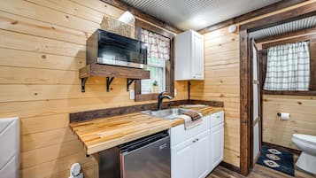House (0 Bedroom) | Interior