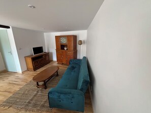 Living area - Vrbo Property (Saint-Alban-d'Ay)