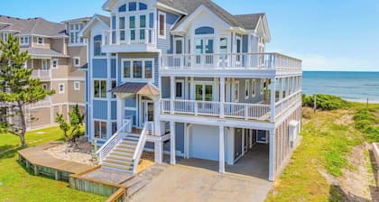Oceanfront, Dog Friendly Home in Hatteras with Pool, Hot Tub, Game Room