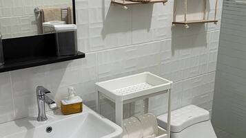 Apartment, 1 Schlafzimmer | Badezimmer