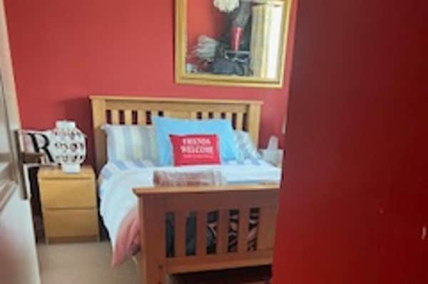 House Sleeps 6 With Enclosed Garden - Cirencester