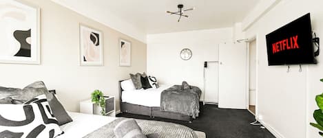 1 bedroom, free WiFi