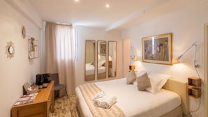 Chambre classique double, non-fumeur | Literie de qualité, lit avec matelas à plateau-coussin