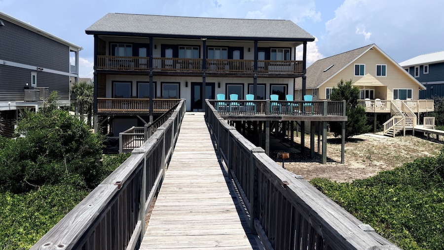 Sea You Reel Soon / 1207 Ocean Blvd. West 6 Bedroom Home