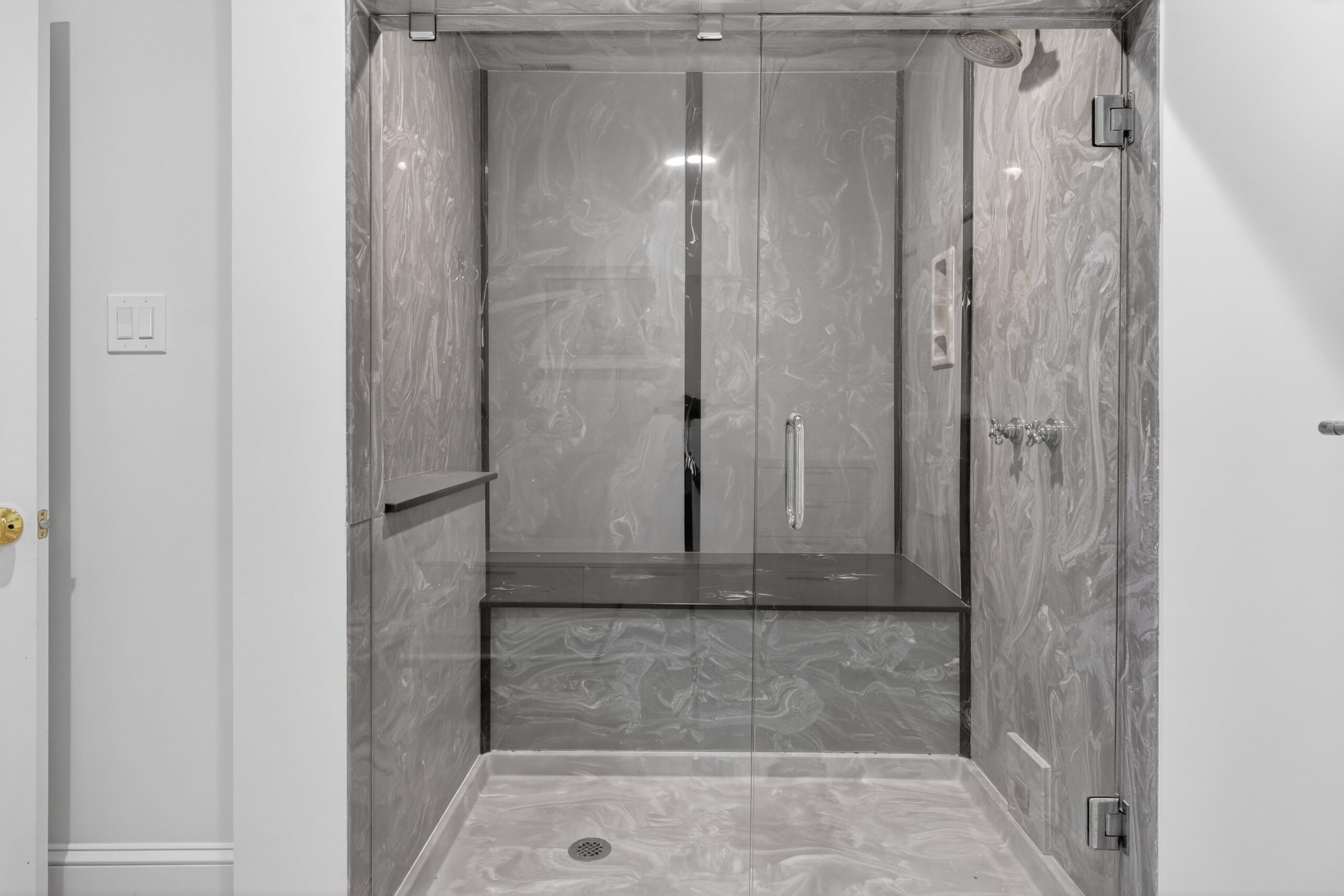 Apartment, 1 Bedroom | Bathroom | Towels