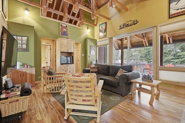 A-frame Home With Deck & Bbq - Vh #223 2 Bedroom Cabin - Bear Valley, CA
