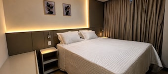 MR Hotel