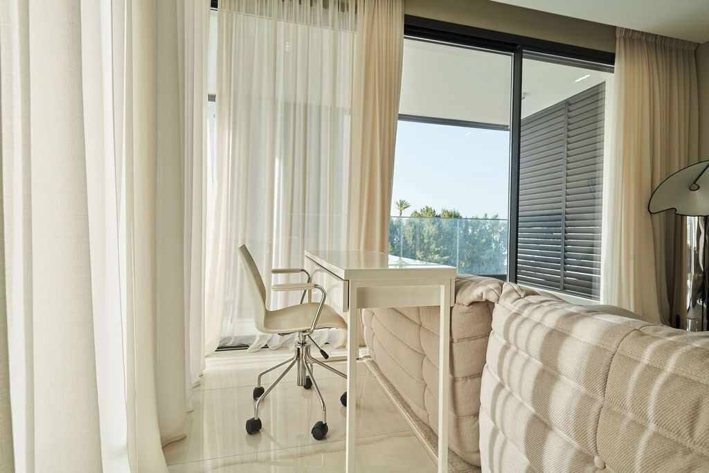 Apartment, Balcony | Living area
