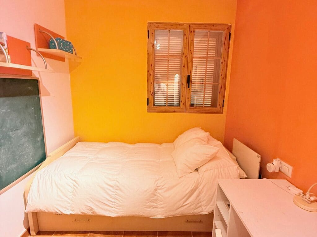 Bungalow, 3 habitaciones, chimenea | 4 dormitorios