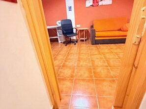 Bungalow, 3 soverom, peis | Innvendig