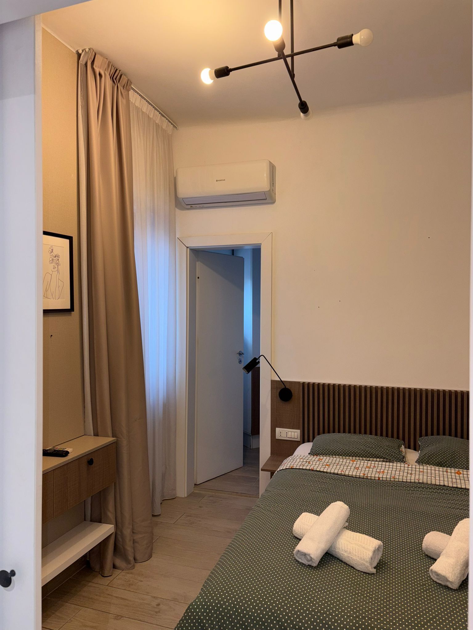 1 bedroom, iron/ironing board, WiFi, bed sheets