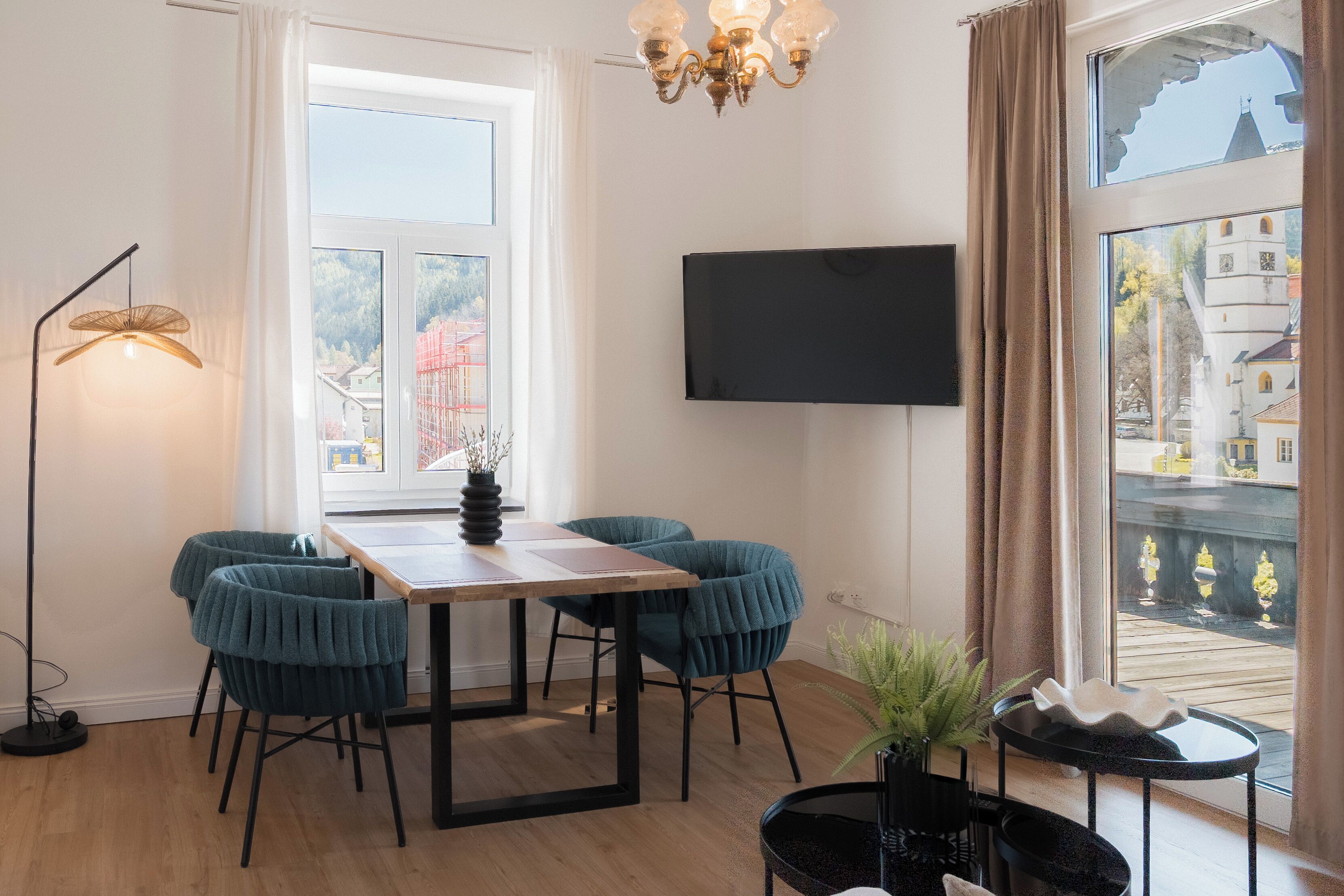 Comfort Apartment, 1 Queen Bed with Sofa bed, Balcony | Dining