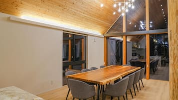 Luxury Chalet, 4 Bedrooms | Dining