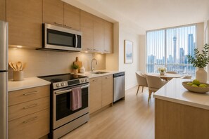 Junior-Zimmer, Stadtblick | Eigene Küche | Kühlschrank, Mikrowelle, Ofen, Herdplatte
