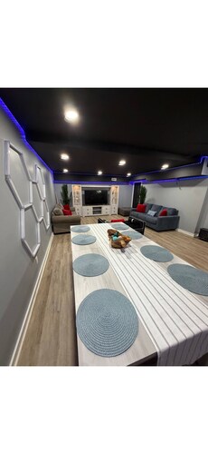 Luxury Suite - Pool & Playground - Pets -Events