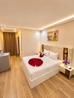 Quarto casal luxo, vista para a montanha | Cofres nos quartos, Wi-Fi de cortesia
