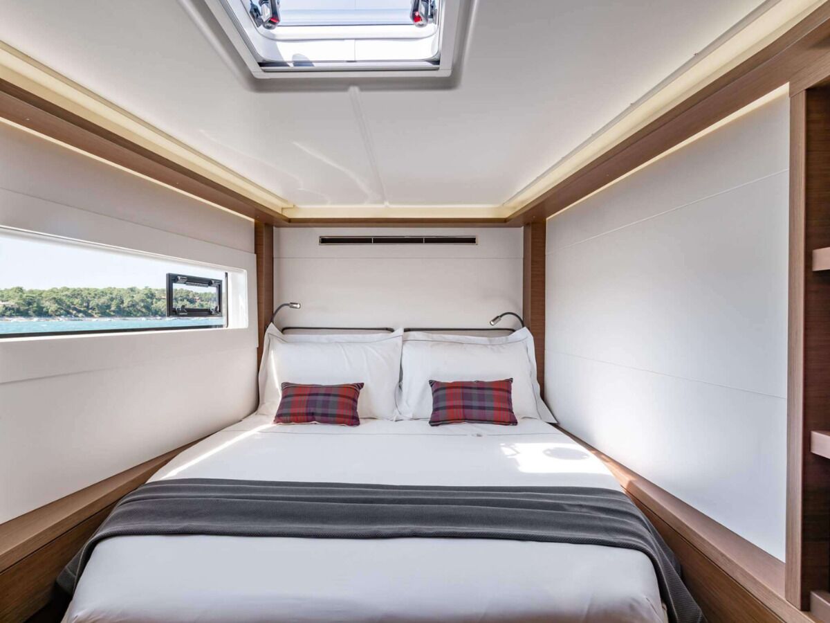 4 bedrooms, WiFi, bed sheets