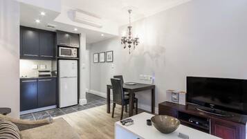 Appartement, 2 chambres, accessible aux personnes à mobilité réduite, balcon | Équipements de la chambre