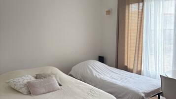 1 chambre, Wi-Fi gratuit, draps fournis