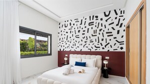 Ropa de cama de alta calidad, wifi gratis y ropa de cama 