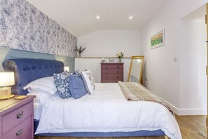 Room - 2 Bed in Montacute (oc-s42679) (Odcombe)