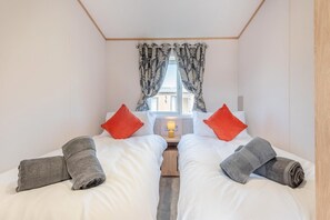 Iron/ironing board, free WiFi, bed sheets - 2 Bed in Cockermouth (oc-c43275) (Cockermouth)