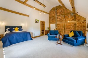 Room - 1 Bed in Longdon (oc-f42452) (Yardebridge)