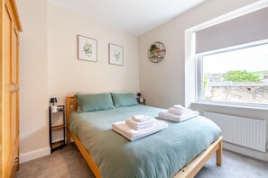 Room - 3 Bed in Skipton (oc-h42831) (Skipton)