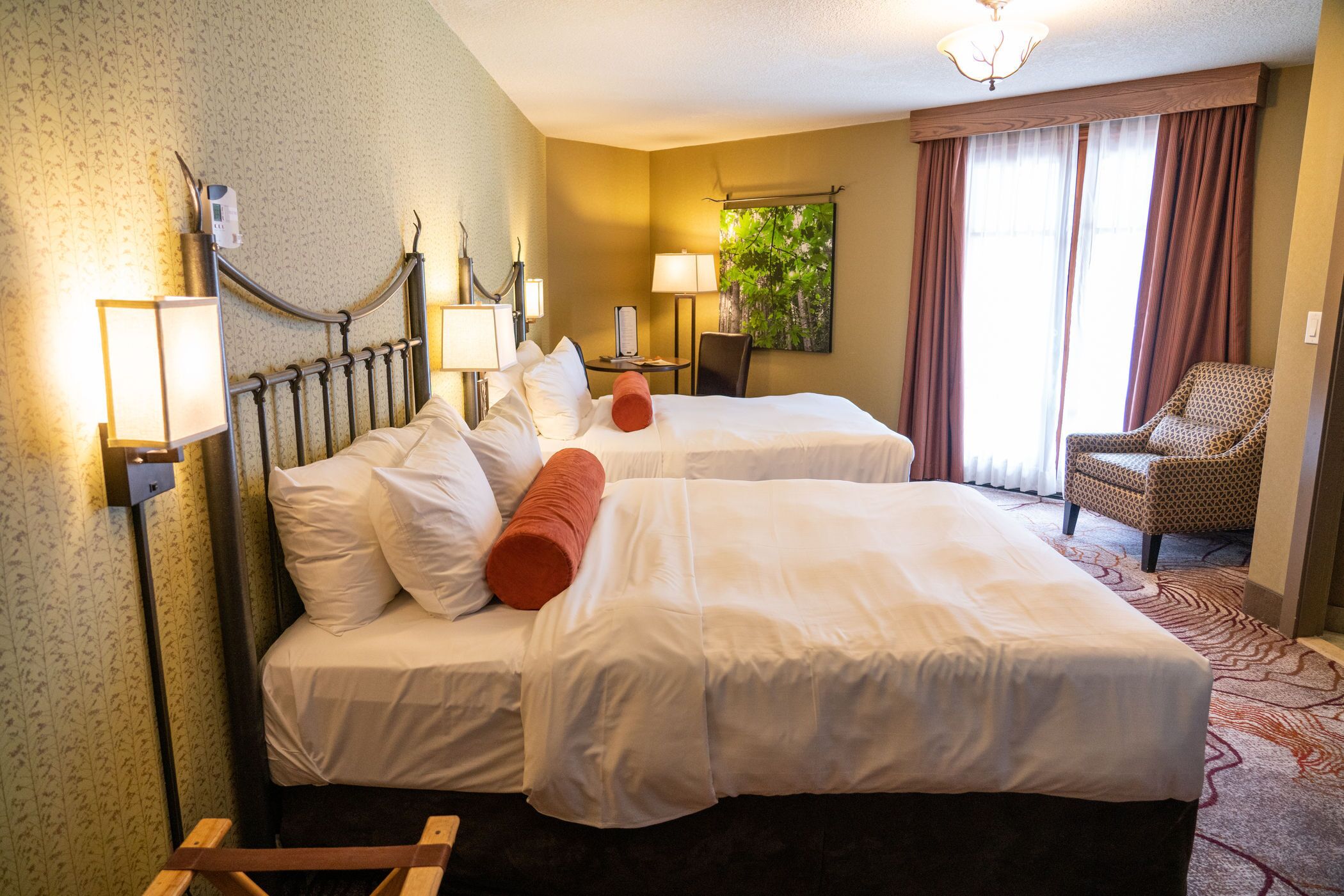 1 bedroom, in-room safe, iron/ironing board, WiFi