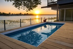 Pool - Lakefront Retreat, Pool, Hottub, Firepit 4BR, 4Bath (Azle)