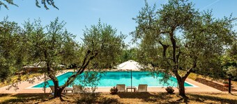 Casa vacacional en Villa I Cedri con piscina, parque y a 10 min de Siena