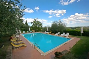Pool - Holiday Home in Villa I Cedri with Pool in Park, 10 Minutes from Siena (Carpineta)